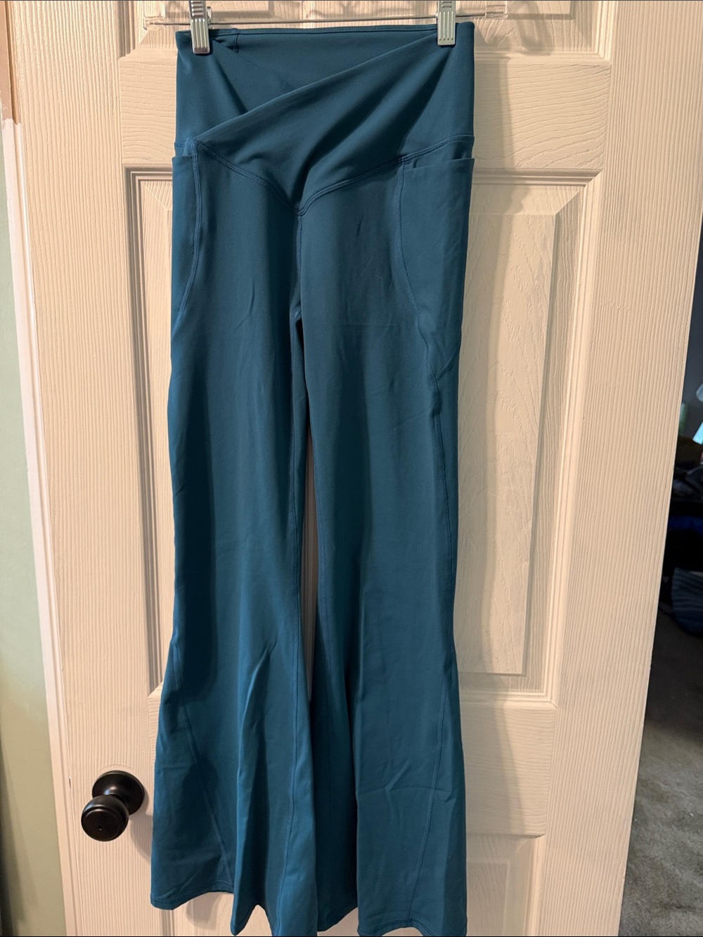 Fabletics Wide-Leg Yoga Pants in Teal Blue